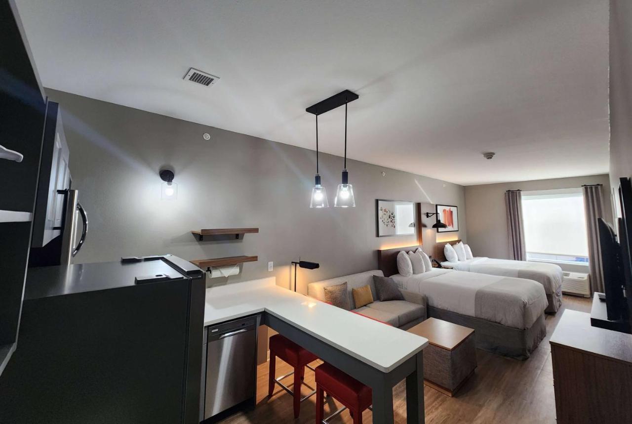 Hawthorn Suites By Wyndham Дел Рио Екстериор снимка