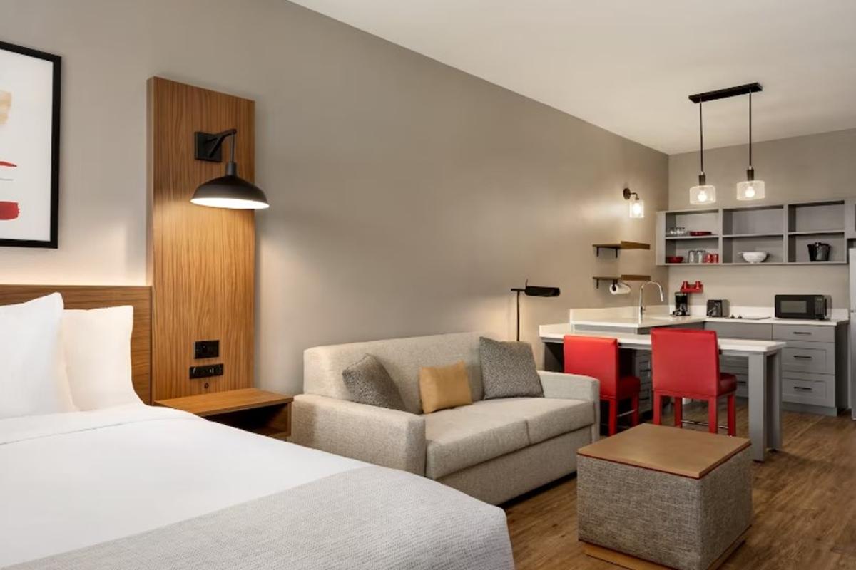 Hawthorn Suites By Wyndham Дел Рио Екстериор снимка